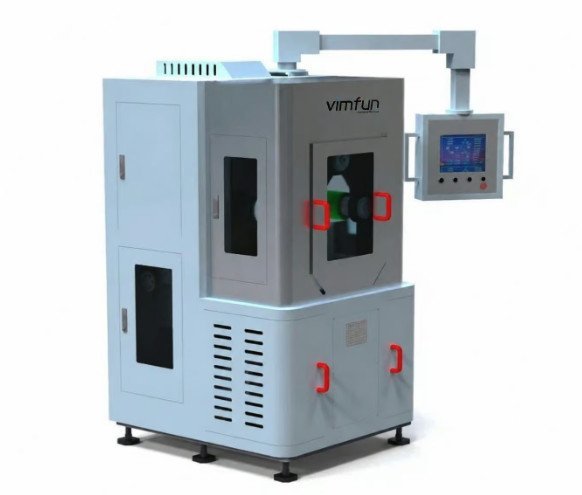 エンクロージャーとオペレーターコントロールパネルを備えたSOMIS-400装置のイラスト